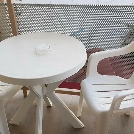 Petalmo 라르나카